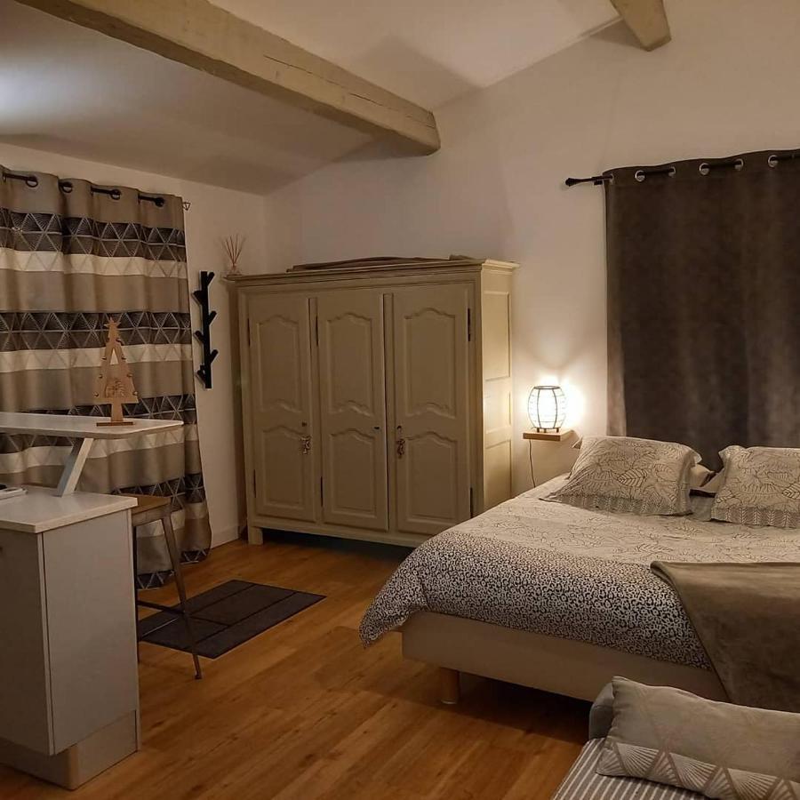 Gite Avec Spa Jacuzzi Au Coeur De Provence Cote D'Azur Saint-Antonin-du-Var エクステリア 写真